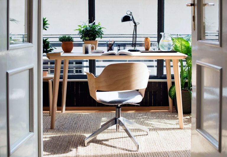 Easy and Effective Home Décor tips for your Home Office